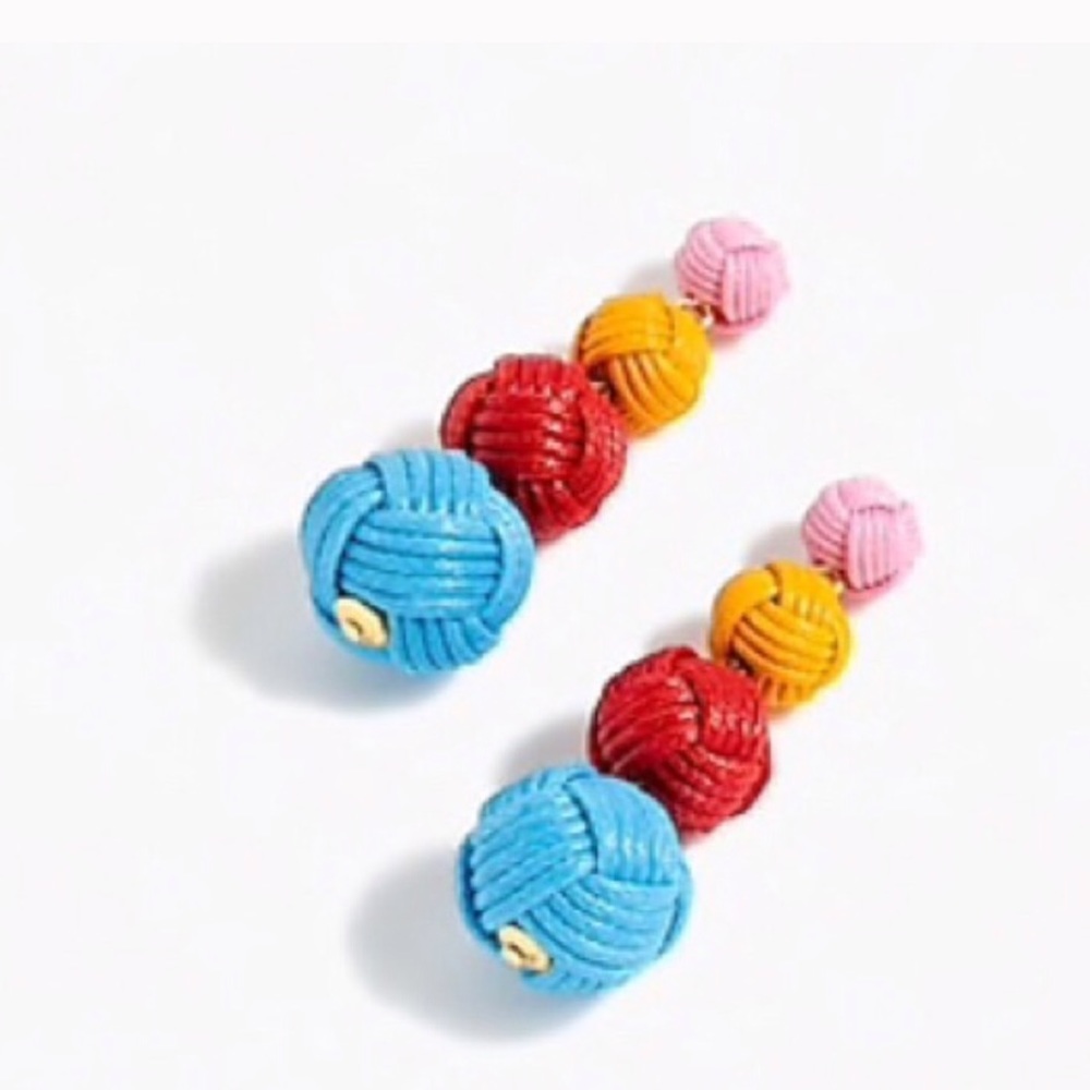 LOVE KNOT DROP EARRINGS